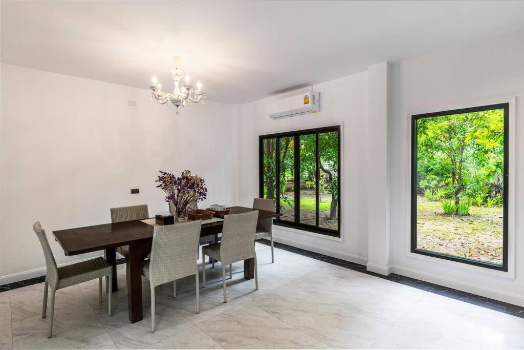 Sclass Villa & Swimming Pool , 10 Min From Airport Чиангмай Екстериор снимка