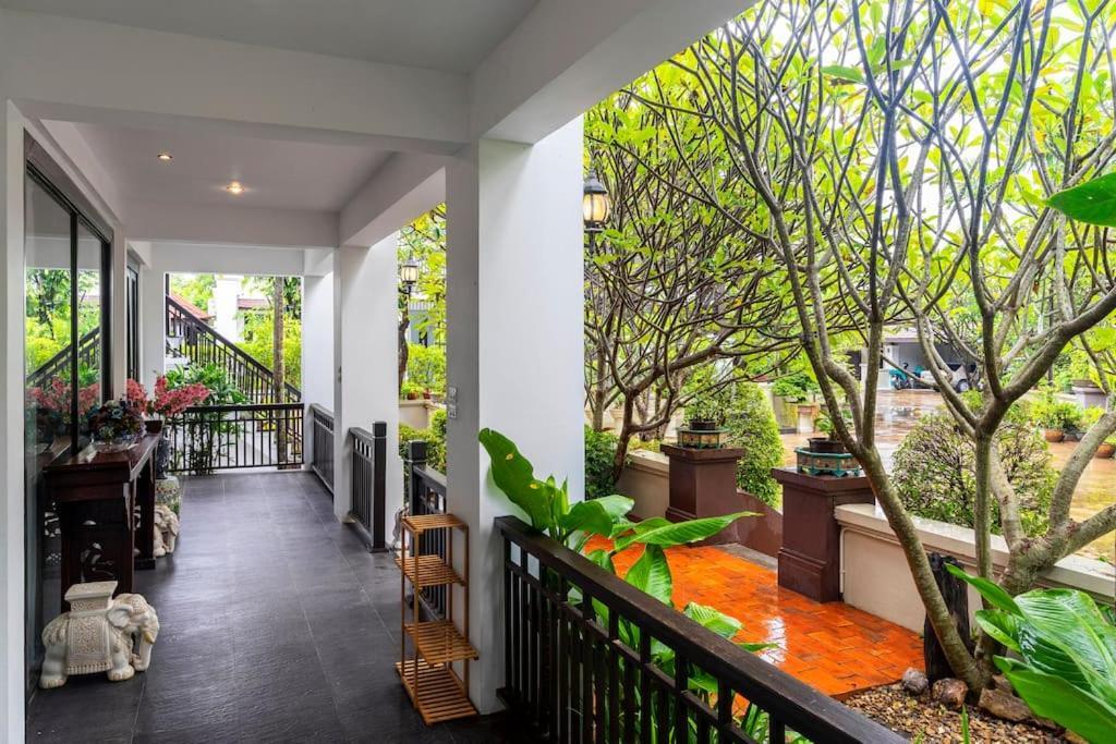 Sclass Villa & Swimming Pool , 10 Min From Airport Чиангмай Екстериор снимка