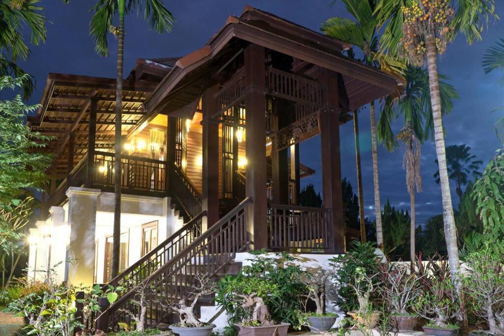 Sclass Villa & Swimming Pool , 10 Min From Airport Чиангмай Екстериор снимка