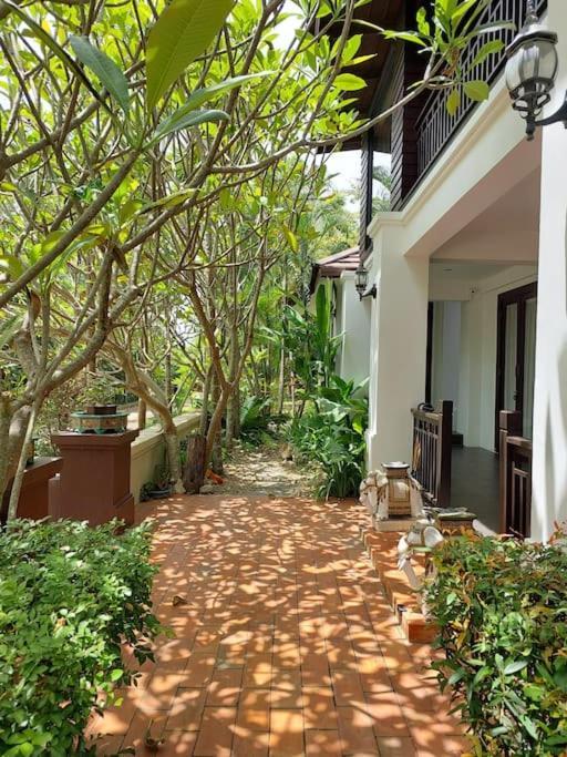 Sclass Villa & Swimming Pool , 10 Min From Airport Чиангмай Екстериор снимка