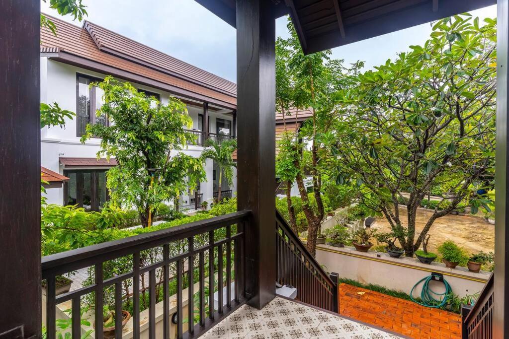 Sclass Villa & Swimming Pool , 10 Min From Airport Чиангмай Екстериор снимка