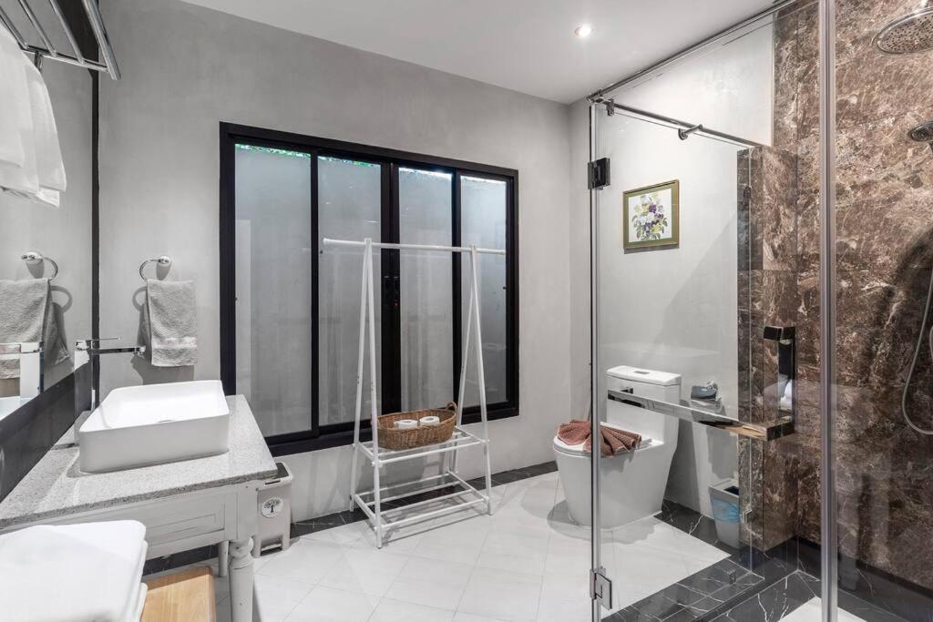 Sclass Villa & Swimming Pool , 10 Min From Airport Чиангмай Екстериор снимка